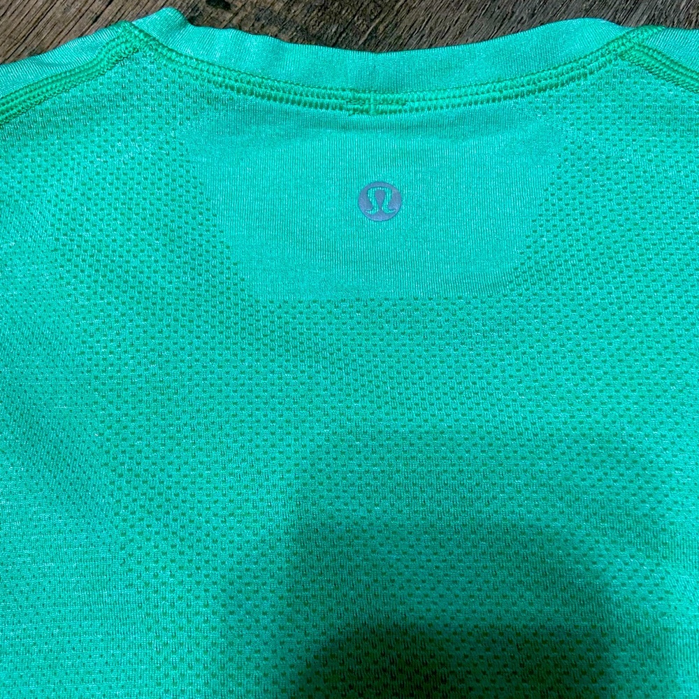 Lululemon Athletica Men’s Tank Top - Picture 2 of 7